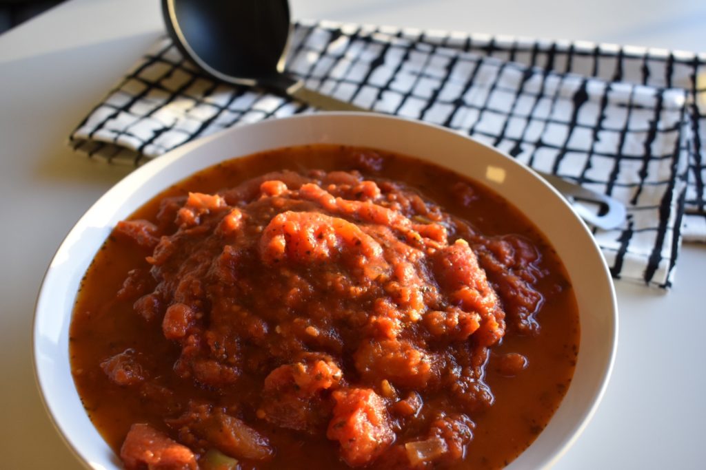 homemade tomato sauce